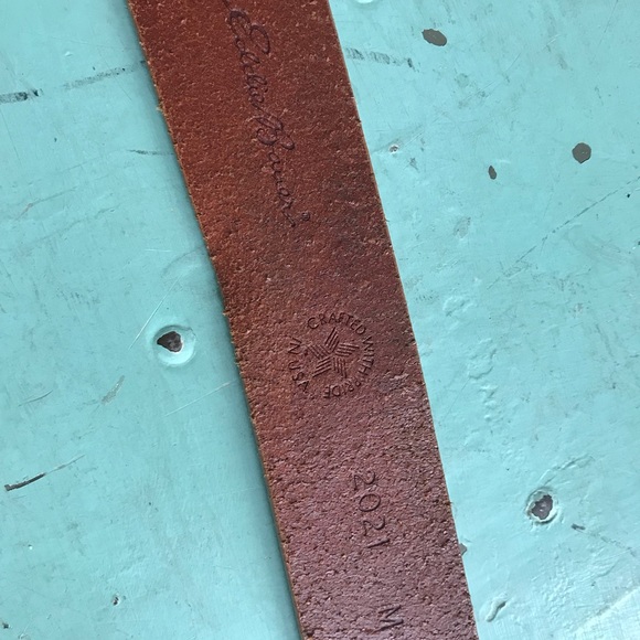 eddie bauer leather belt - Picture 3 of 6